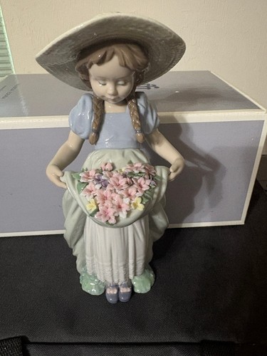 Lladro bountiful blossoms - bountiful,