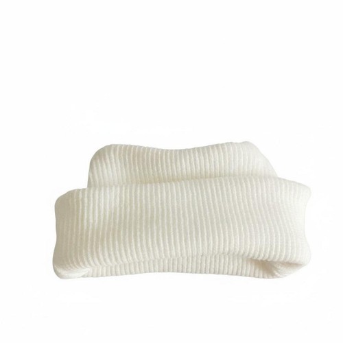 Cappello miniatura morbido - in,