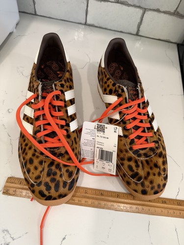 Adidas sneakers us 9 - adidas,