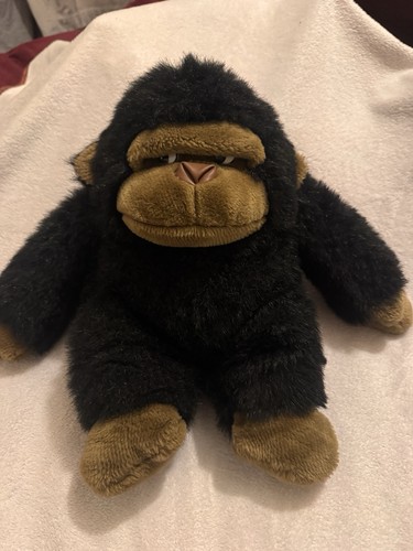 Peluche gorilla occhio