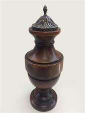 VASO ANFORA IN LEGNO