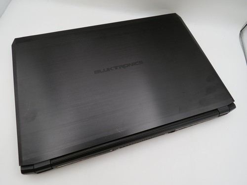 Eluktronics p650hs 7700hq - eluktronics, @