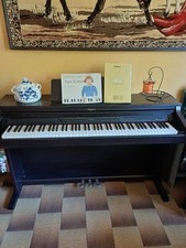 Pianoforte Roland HP-2e