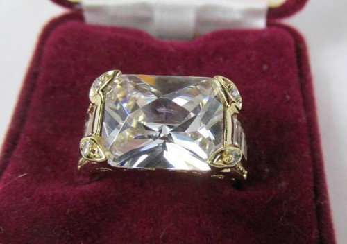 Anello uomo vintage moissanite
