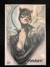 CATWOMAN 86 ARTGERM LAGO COMO