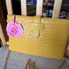 Camomilla Milano Pochette Borsetta Made In Italy Borsa a Tracolla Pelle Senape Nuova