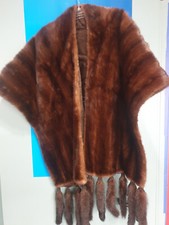 STOLA IN VISONE CON CODE STACCABILI