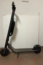 Segway Ninebot Kickscooter ES2 Con Batteria Supplementare Da 5200 mAh