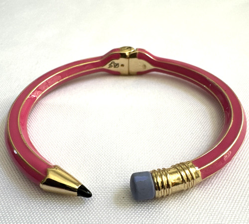 Bracciale betsey johnson book - johnson, "book