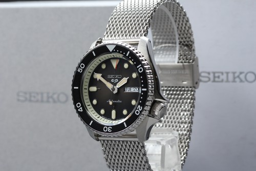 Top mint seiko 5 sports - [top,