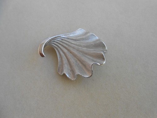 Spilla trifari conchiglia - spilla,
