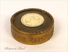 Scatola Rotonda Ottone Dorato