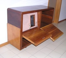 RADIO ANNI 30/40 A VALVOLE - Mobile impellicciato + spazio giradischi - VINTAGE