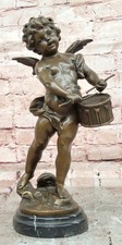 Statua batterista cherubino