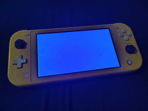 Nintendo switch lite yellow - nintendo,