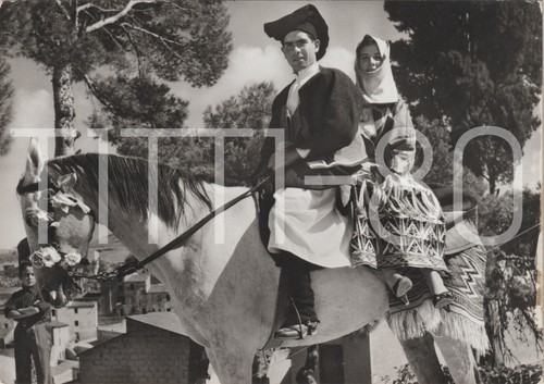 Sardegna costumi di orgosolo - sardegna,