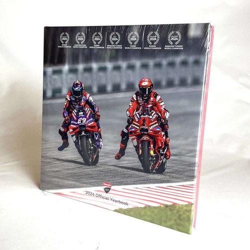 Libro ufficiale yearbook - ufficiale,