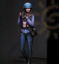 Modellino modellino statuina in resina 1/35 reporter di guerra femminile non assemblato non dipinto