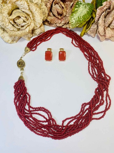 Collana con orecchini finto - collana,