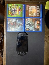 PS Vita + 4 giochi (Metal Gear
