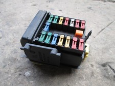 SCATOLA FUSIBILI SOTTOCOFANO