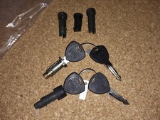 KIT BLOCCHETTI SERRATURA NUOVI ORIGINALI PER LANCIA DELTA PRISMA THEMA