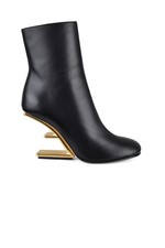 Stivaletti First Fendi