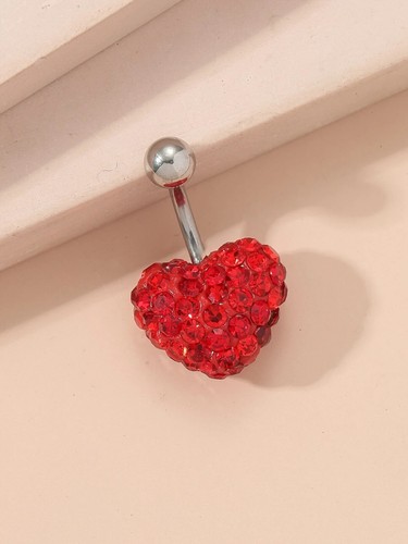 Piercing donna ombelico con