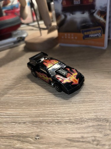 Vintage hot wheels flip outs - hot,