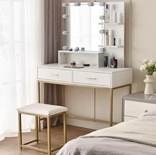 Mobile Trucco A Led Con