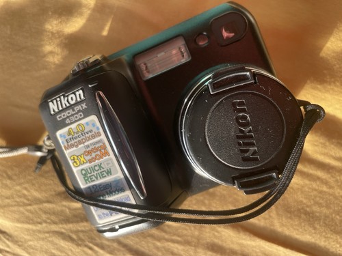 Nikon coolpix 4300 - nikon,