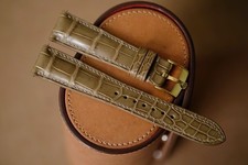 Cinturino in pelle beige fatto