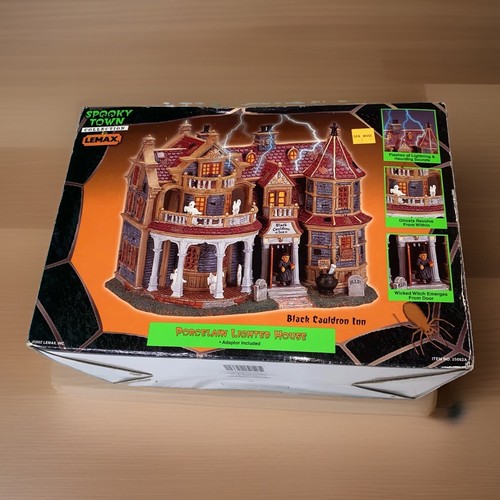 Lemax spooky town calderone - lemax,