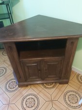 Mobile angolare...per TV o quello che si vuole.