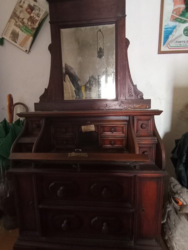 Toeletta antica con specchio - , e