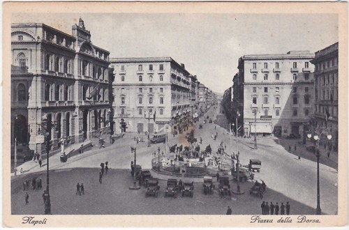 Napoli piazza della borsa - -,