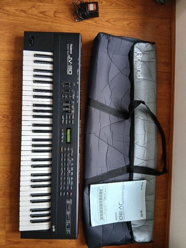 Roland tastiera - jv-30,
