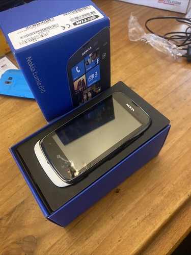 Nokia lumia 610 - nokia,