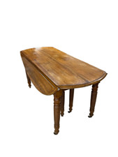 Tavolo Con Alette Ovale del