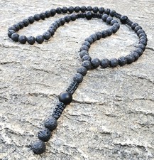 Collana di perle nere da uomo