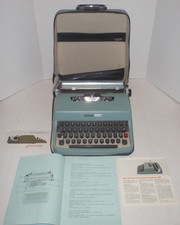 Vintage Olivetti Underwood