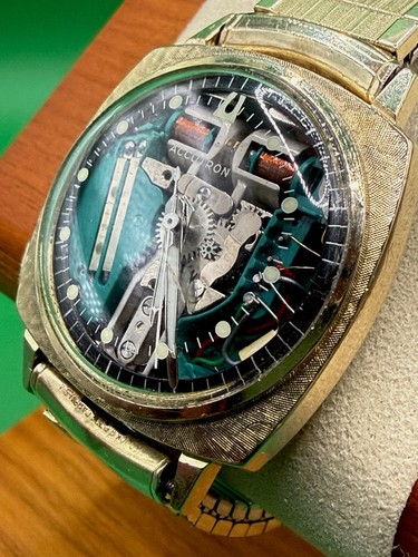 Bulova accutron spaceview 214 - accutron,