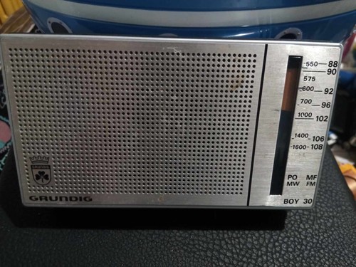 Radio vintage grundig boy - vintage,