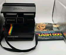 Macchina fotografica Polaroid vintage Spirit One Step 600 Land Instant Rainbow con flash testata