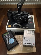 Blackmagic Pocket Cinema Camera 4K + Small Rig + Battery Pack