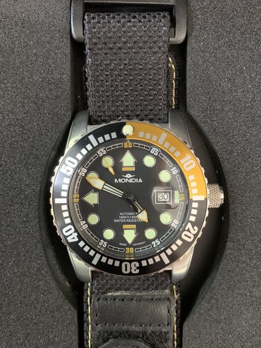 Orologio subacqueo automatico