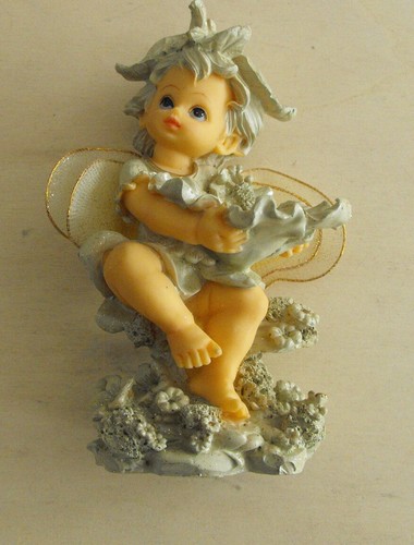 Statuetta resina di - in,