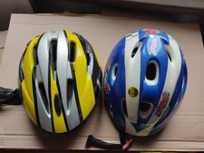 2 caschi  bicicletta per bambini leggi dentro  le misure