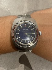 Orologio meccanico sovietico vintage Vostok anfibia
