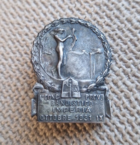 Spilla distintivo ond - ond, imperia